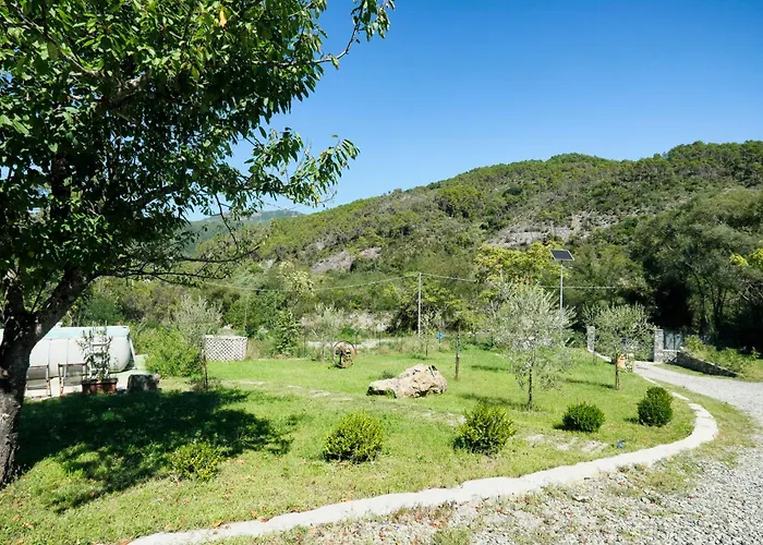 Emily Casa de Férias